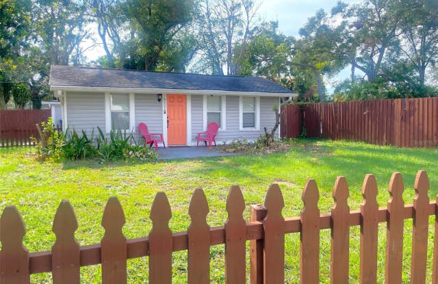 Photo of 6602 North 9th Street