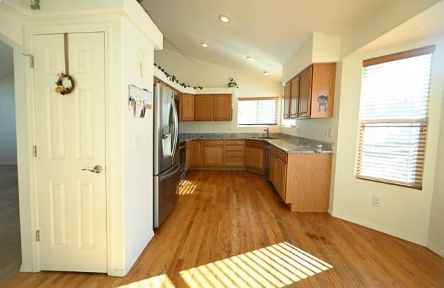 1343 Lookout Springs Drive