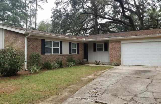 1819 Mayfair - 1819 Mayfair Road, Tallahassee, FL 32303