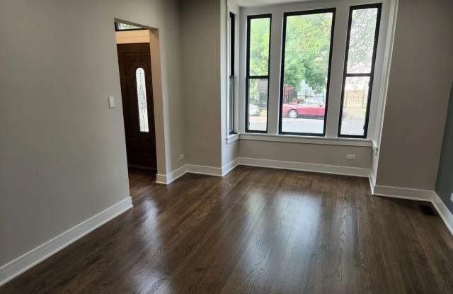 1654 N Richmond Street