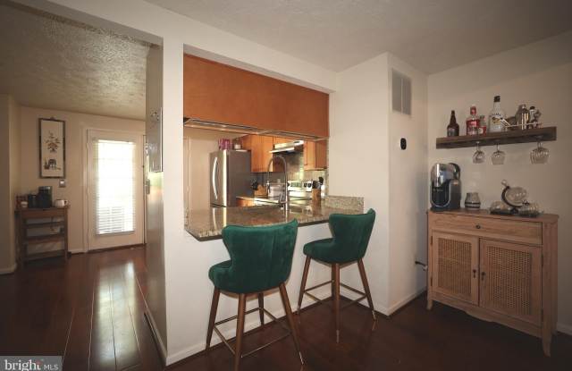 1939 BELMONT RIDGE Court