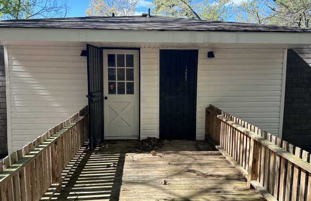 Photo of 709 Summit Ave