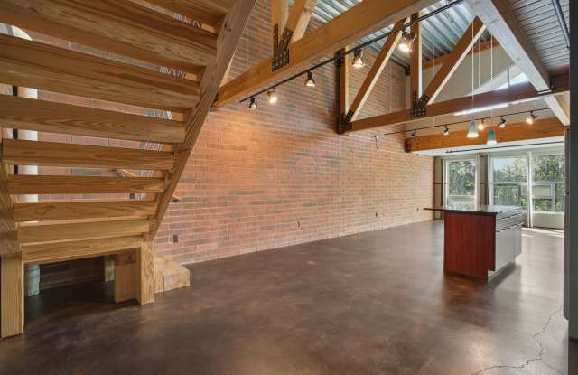 300 Hamilton Street unit: 306