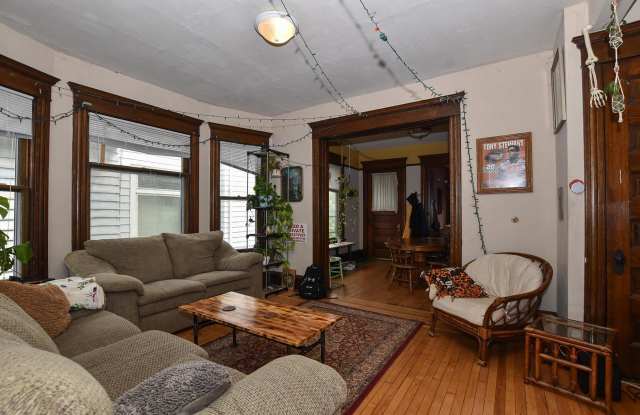 2589 North Murray Avenue - 3