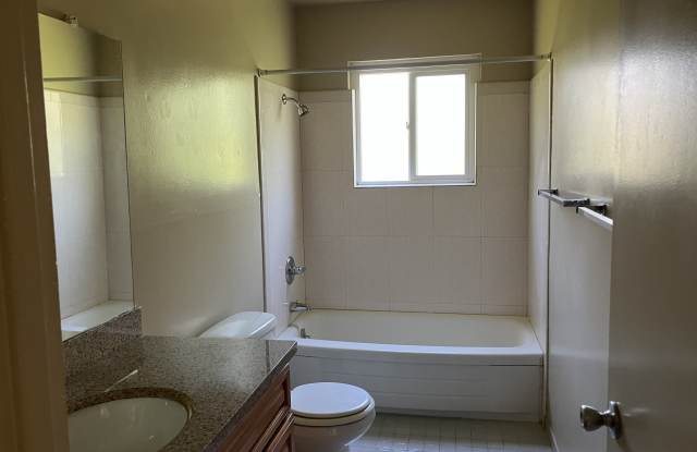 Photo of 1300 Montecito Avenue