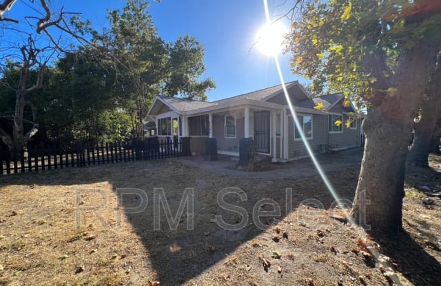 2285 Fairfield St - 2285 Fairfield Street, Sacramento, CA 95815