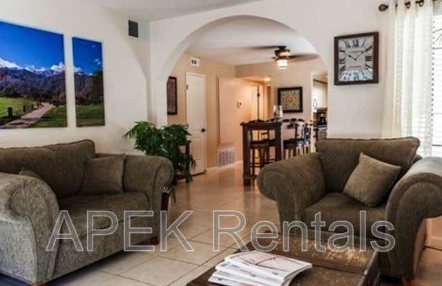 2001 E Camino Parocela D29