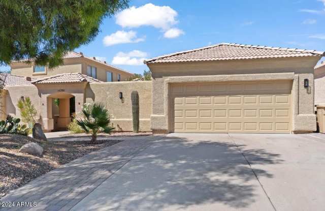 14250 N Saguaro Boulevard