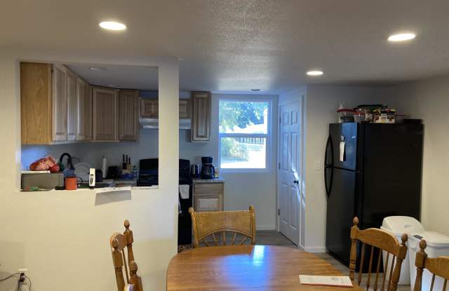 3062 Sunset Drive - B