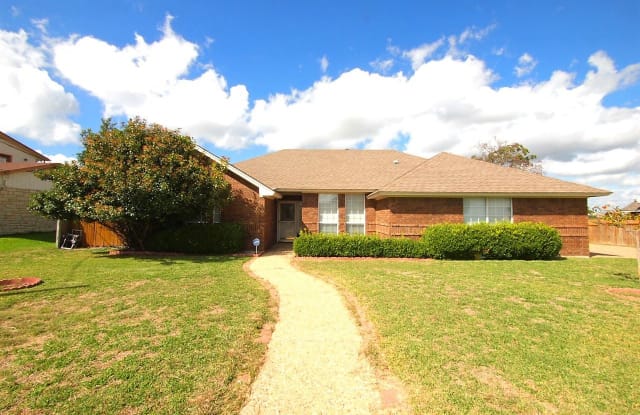 605 Skyline Drive - 605 Skyline Drive, Copperas Cove, TX 76522