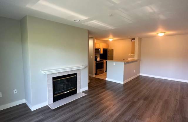 Interlake Apartments