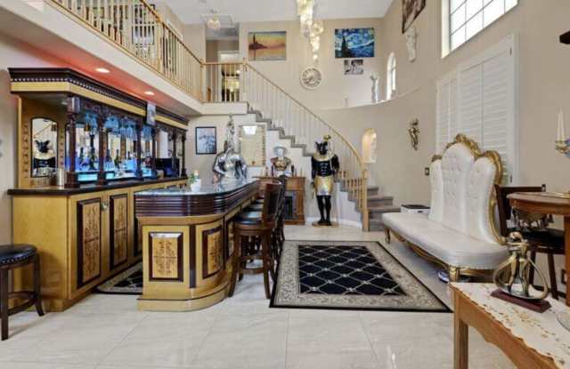 Fully Furnished Luxury Home with Solar