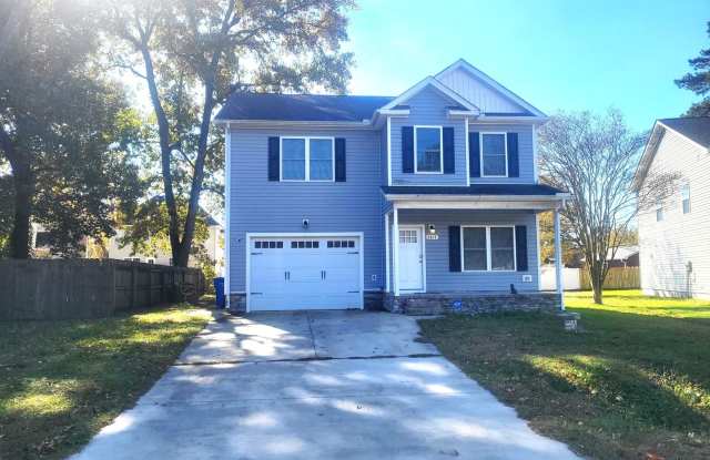 Beautiful 4-Bedroom Home in Chesapeake, VA