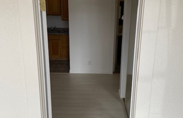 03RD ST 574