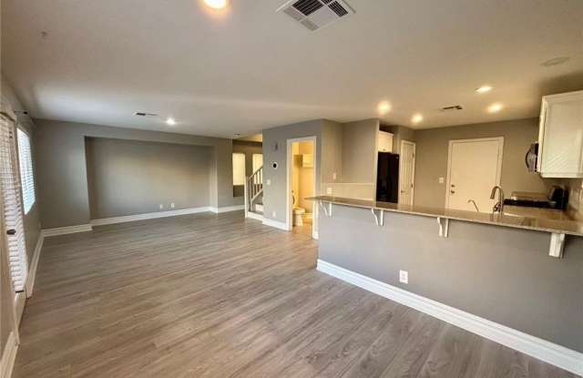 292 Broken Par Drive