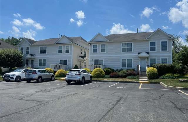 53 Lexington Way