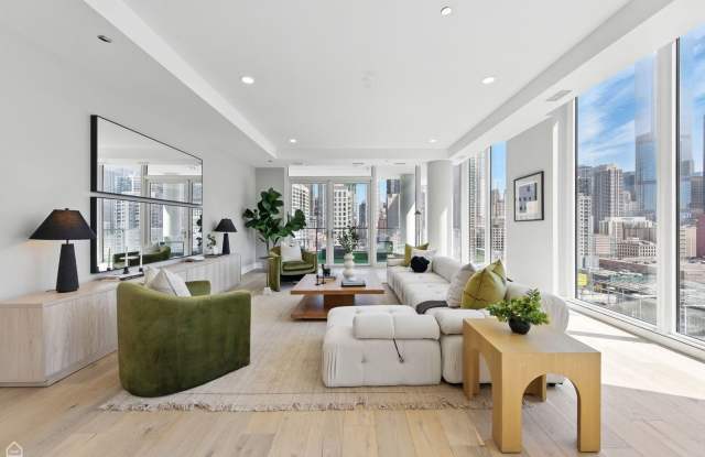 146 W Erie Street unit: 501