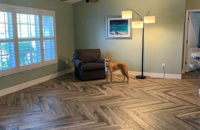 8831 Banyan Cove Circle