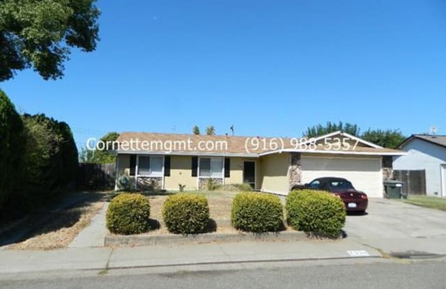 7338 Hayward Drive - 7338 Hayward Drive, Florin, CA 95828