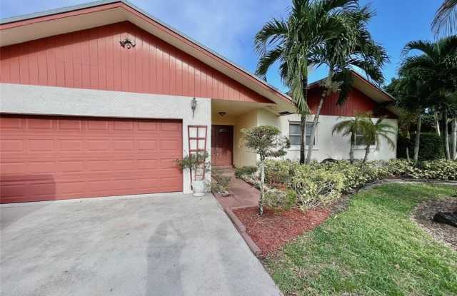 Photo of 9133 NW 48th St