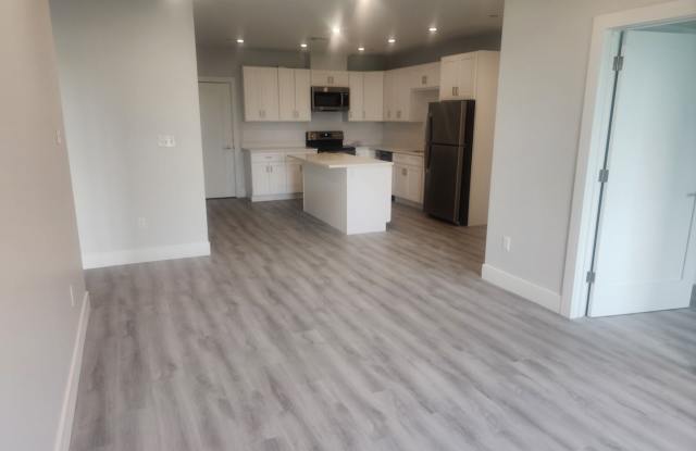 Photo of 2 BLOCKS FROM BEACHMONT TRAIN STATION CALL FOR COST DETAILS