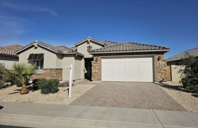 Photo of 8622 W RANCHO Drive