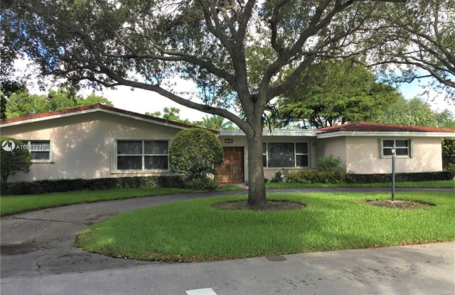 17202 SW 86th Ave - 17202 Southwest 86th Avenue, Palmetto Bay, FL 33157