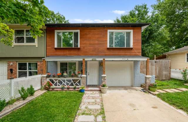 3 Bedroom Townhome With Fenced Yard and 1 Car Garage
