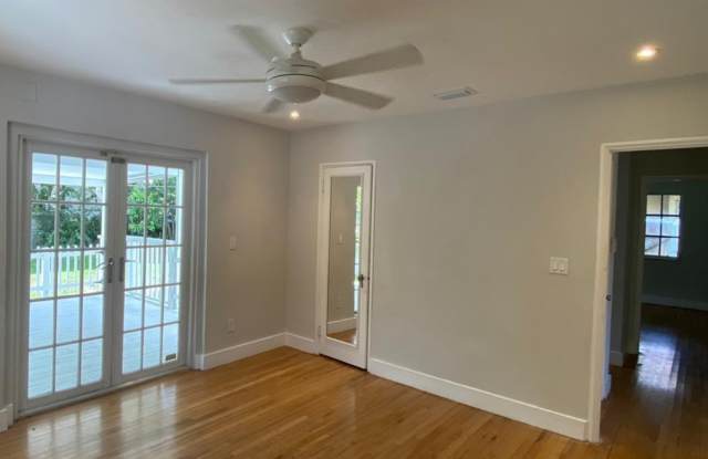 668 Northwest 72nd Terrace