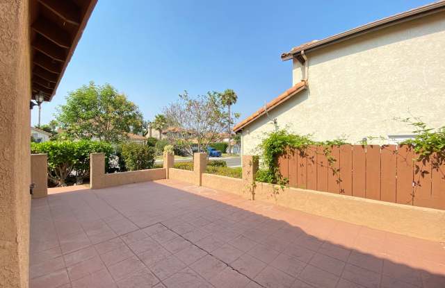 Santa Fe Hills 4 Bedroom Home