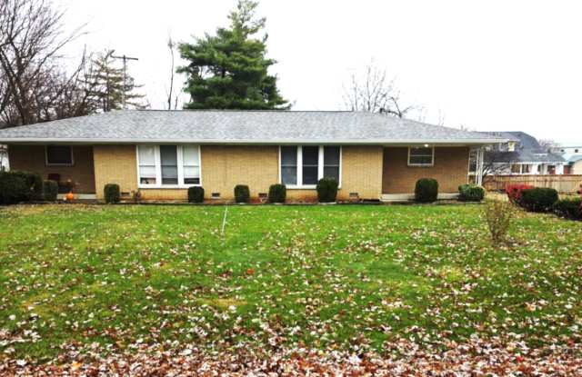 Photo of 10701 Broadway Street