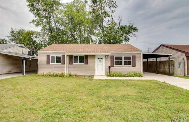 Photo of 225 Bonds Avenue