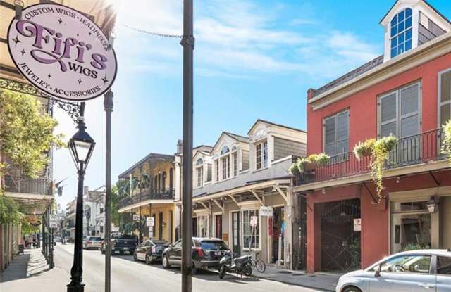 931 ROYAL Street Unit 5