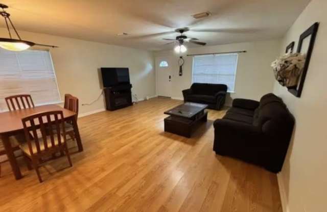 2949 Olson Landing Rd