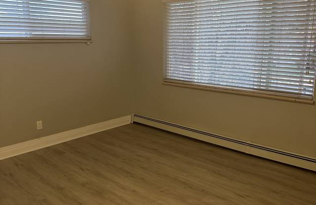 10541 West 7th Place