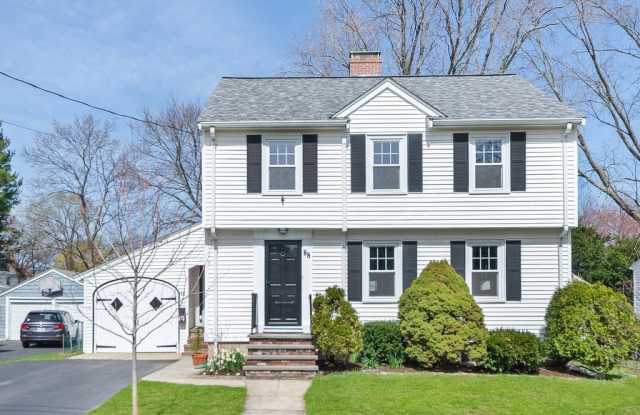 88 Dean St