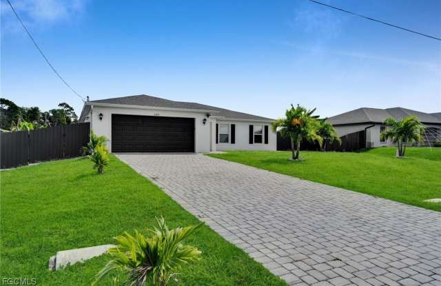 Photo of 3095 NW 4th Place