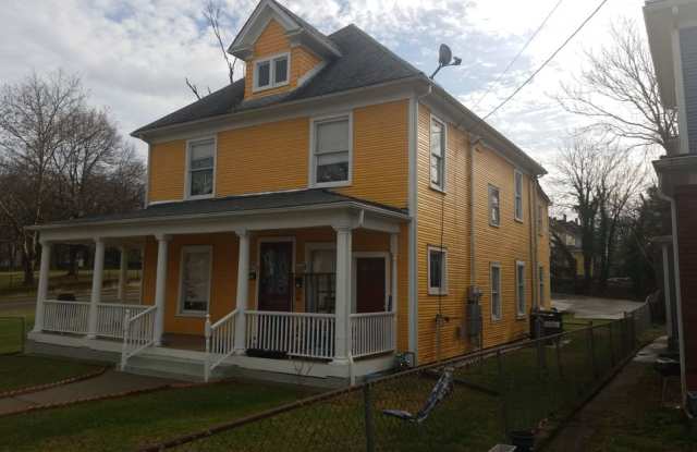 1006 Campbell Avenue Southwest