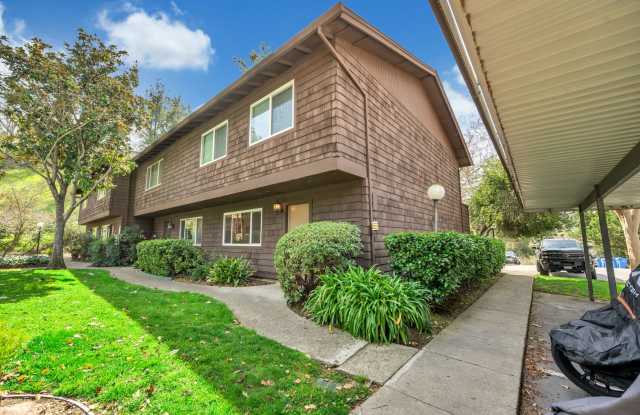 Photo of Spacious 4-Bedroom, 2.5-Bath Townhouse Close to BART  Top Schools