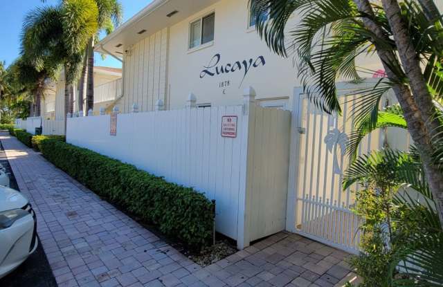 Perfect location in Fort Lauderdale Lovely 1/1 - 1872 Northeast 46th Street, Fort Lauderdale, FL 33308