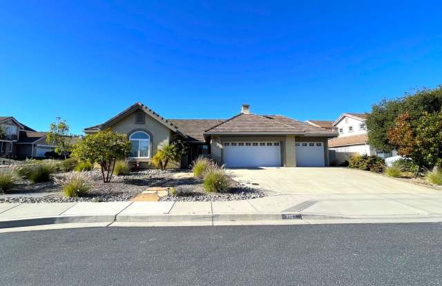 Photo of Single Story Large Four Bedroom Home in the Bluffs