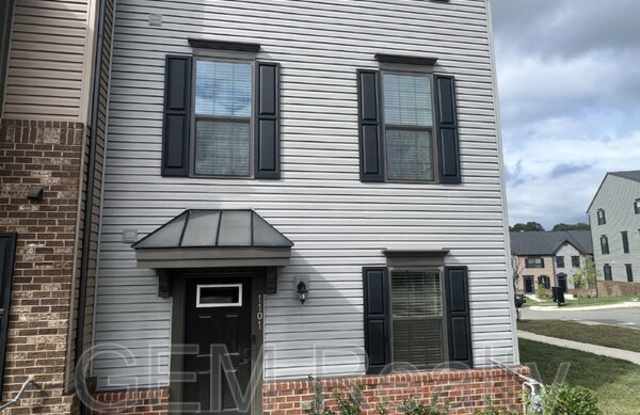 1101 Rampart Drive