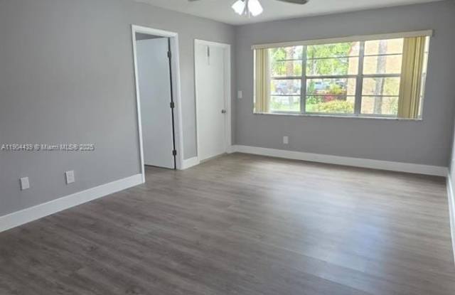 Photo of 178 Lake Evelyn Dr