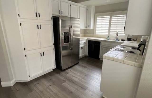 8621 Willow Spring Ct