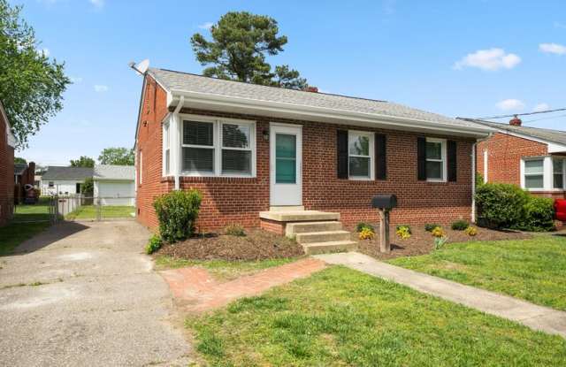 2910 Ruthland Rd
