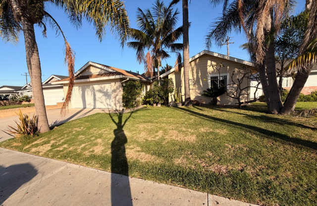 Photo of Beautiful 4 Bedroom Huntington Beach House For Rent!