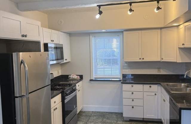 Photo of 6 School St