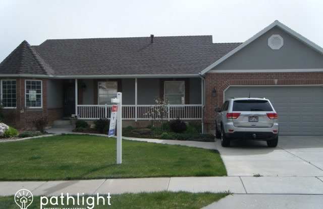 773 East 3200 North