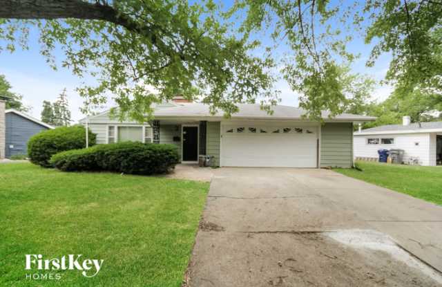 1322 Carol Place