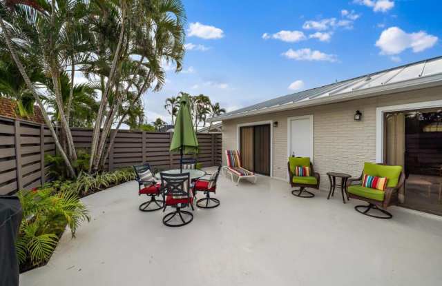 1801 South Us Highway 1